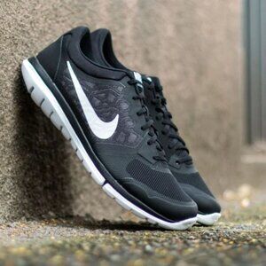 Women's Nike Flex Run 2015 Running Shoes